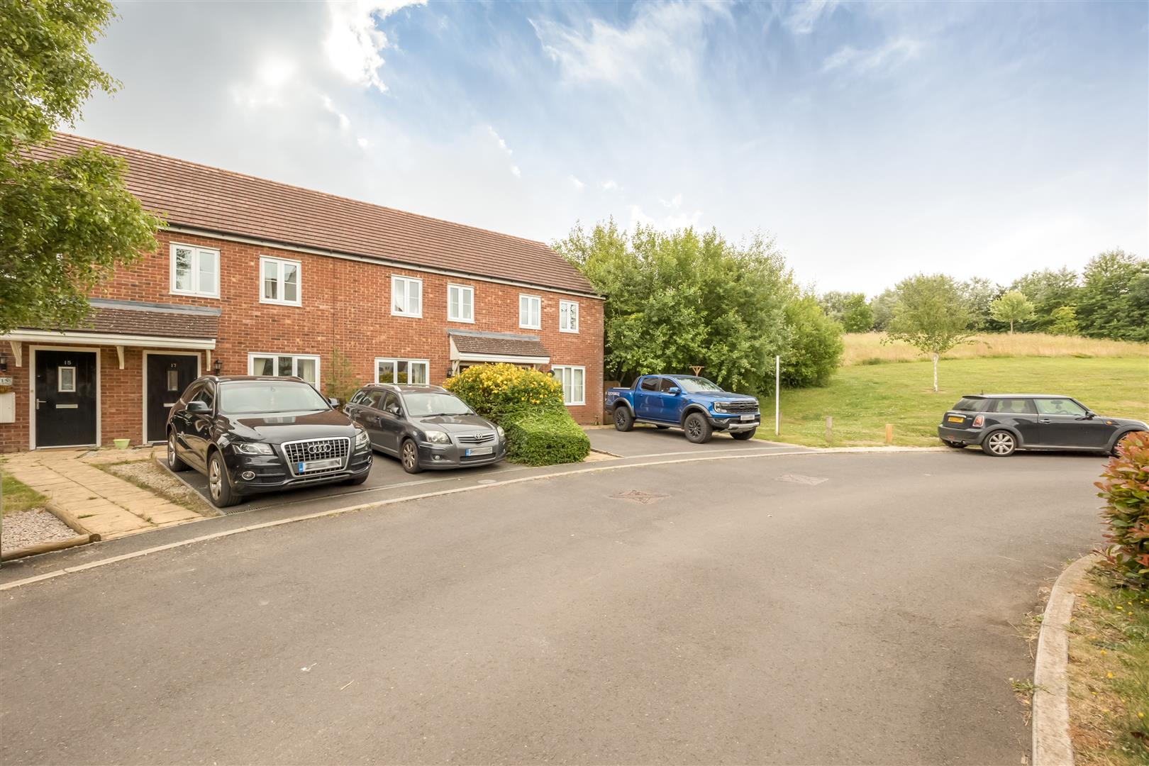 For Sale 2 Bed House Mid Terrace